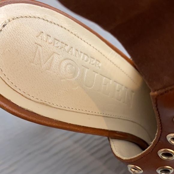 SINGLE Alexander McQueen Slingback REPLACEMENT shoe - Picture 4 of 11